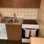 Geneve : Proche Lac, Onu Et Centre.